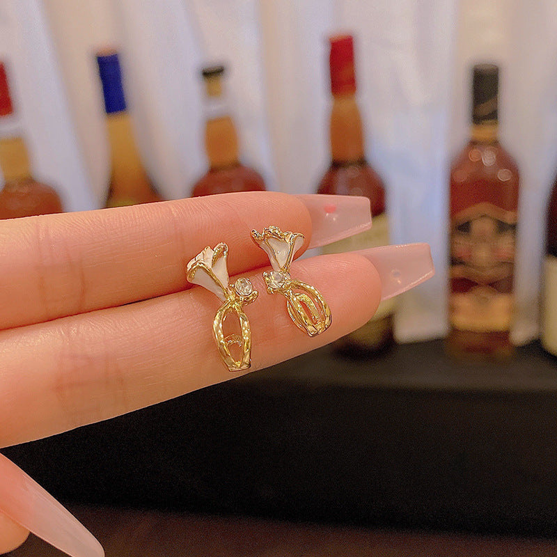 Sterling Silver Needle White Rose Flower Stud Earrings Light Luxury Minority Elegant Zircon