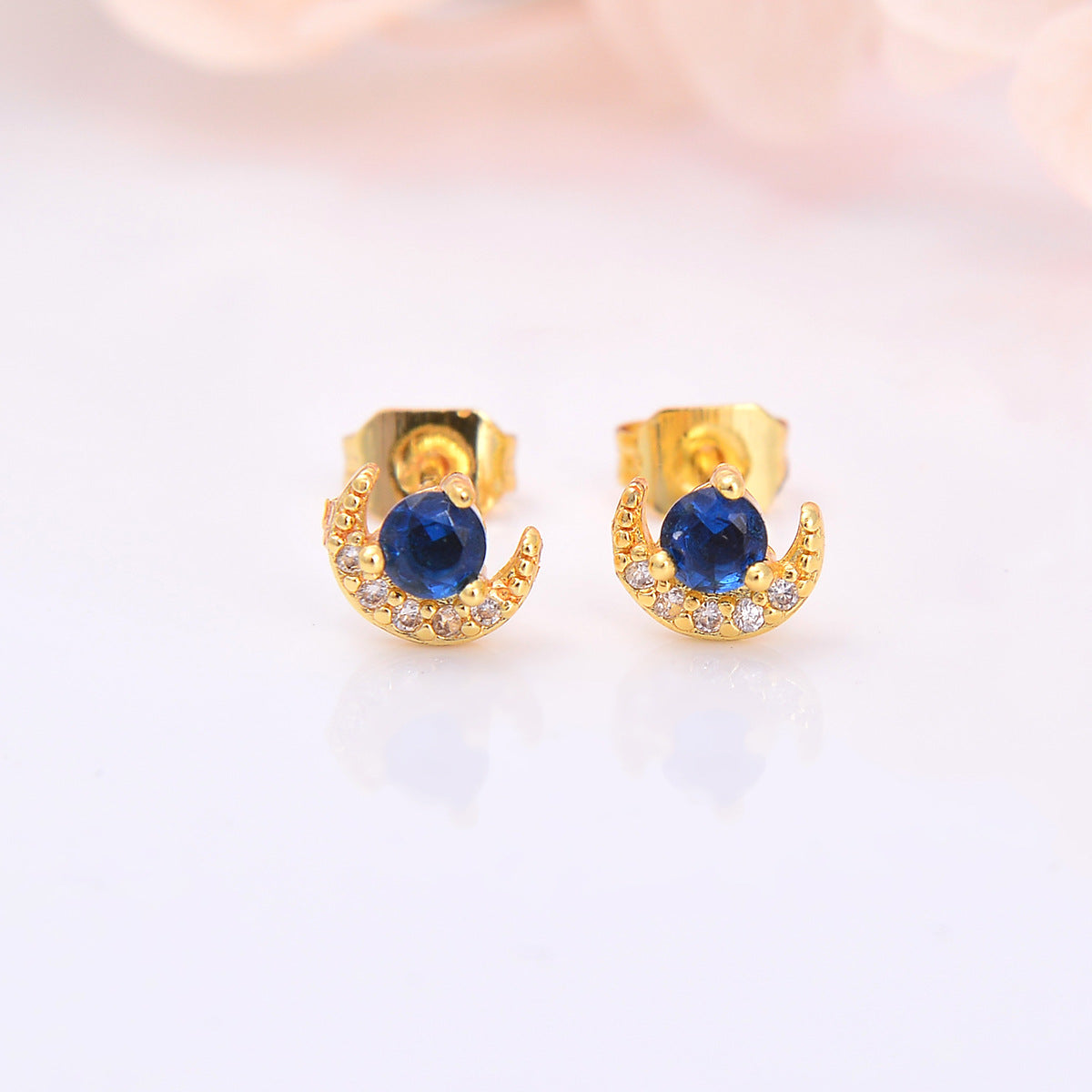 Copper Zircon-encrusted Stud Earrings Ornament