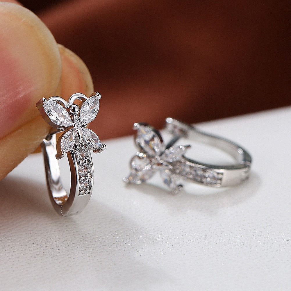 Vintage Pastoral Style Earrings Edge Inlaid Zircon Small Butterfly