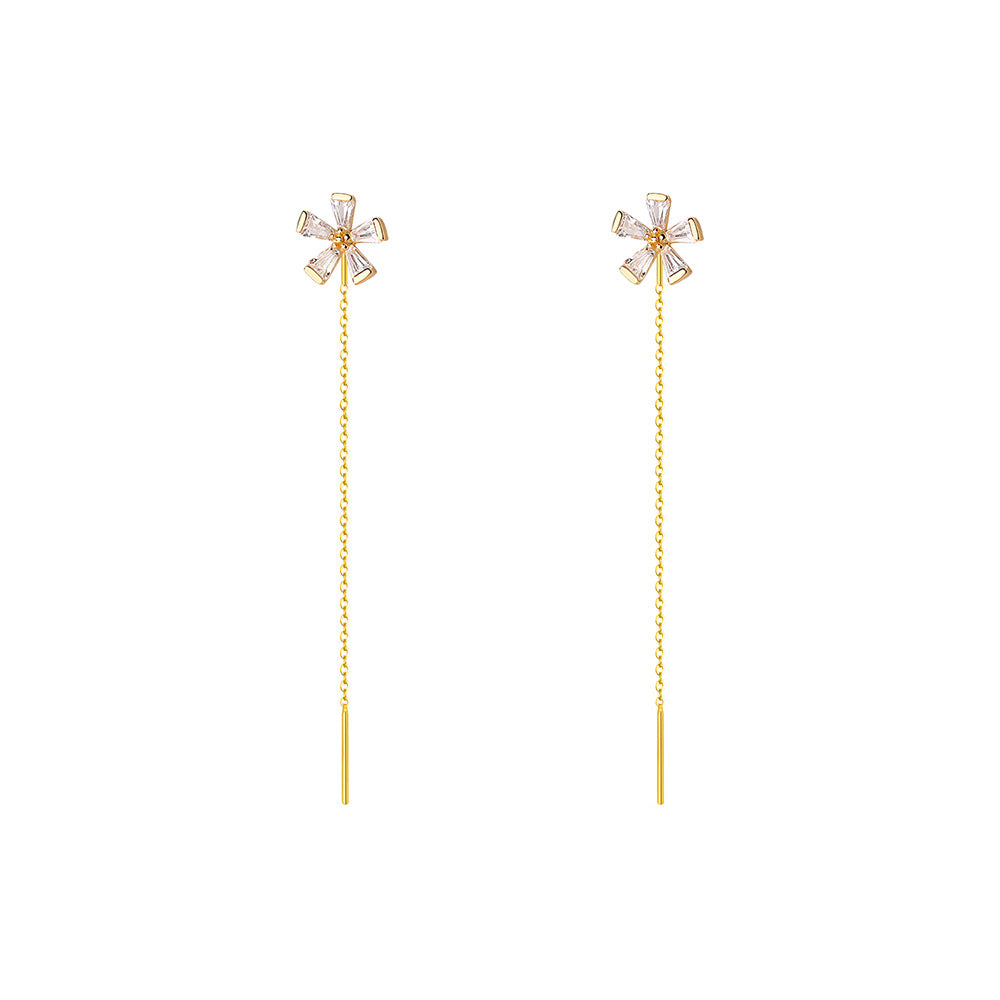 Graceful And Fashionable Sterling Silver Zircon Flower Earrings