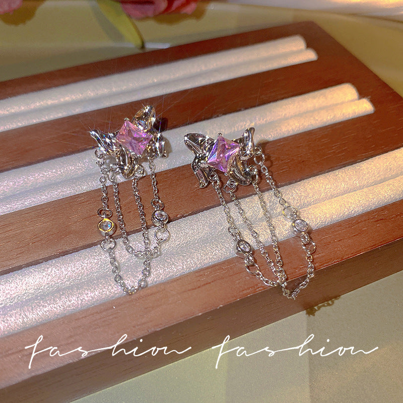 Silver Needle Heart-shaped Zircon Stud Earrings