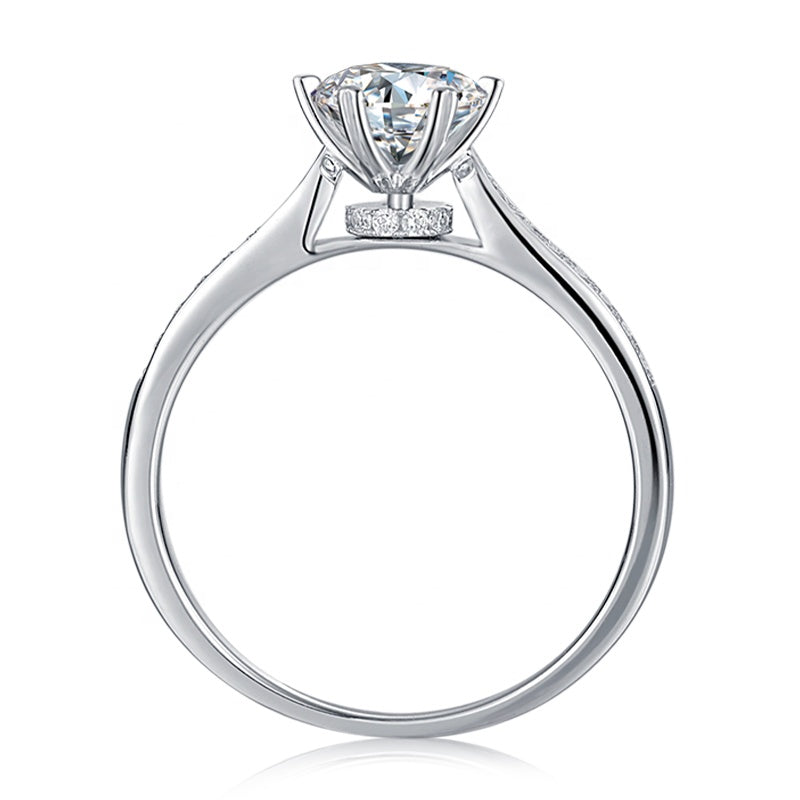 sparkling head & shoulders with heart-shape prongs s925 1ct moissanite diamond ring with cert. (box included)